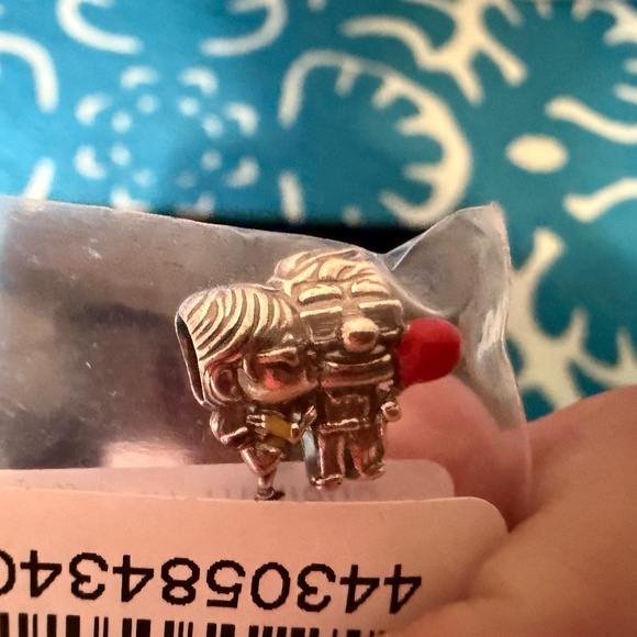 Brand new, never opened. Carl Fredricksen and Ellie Charm by Pandora - Up - Picture 1 of 3